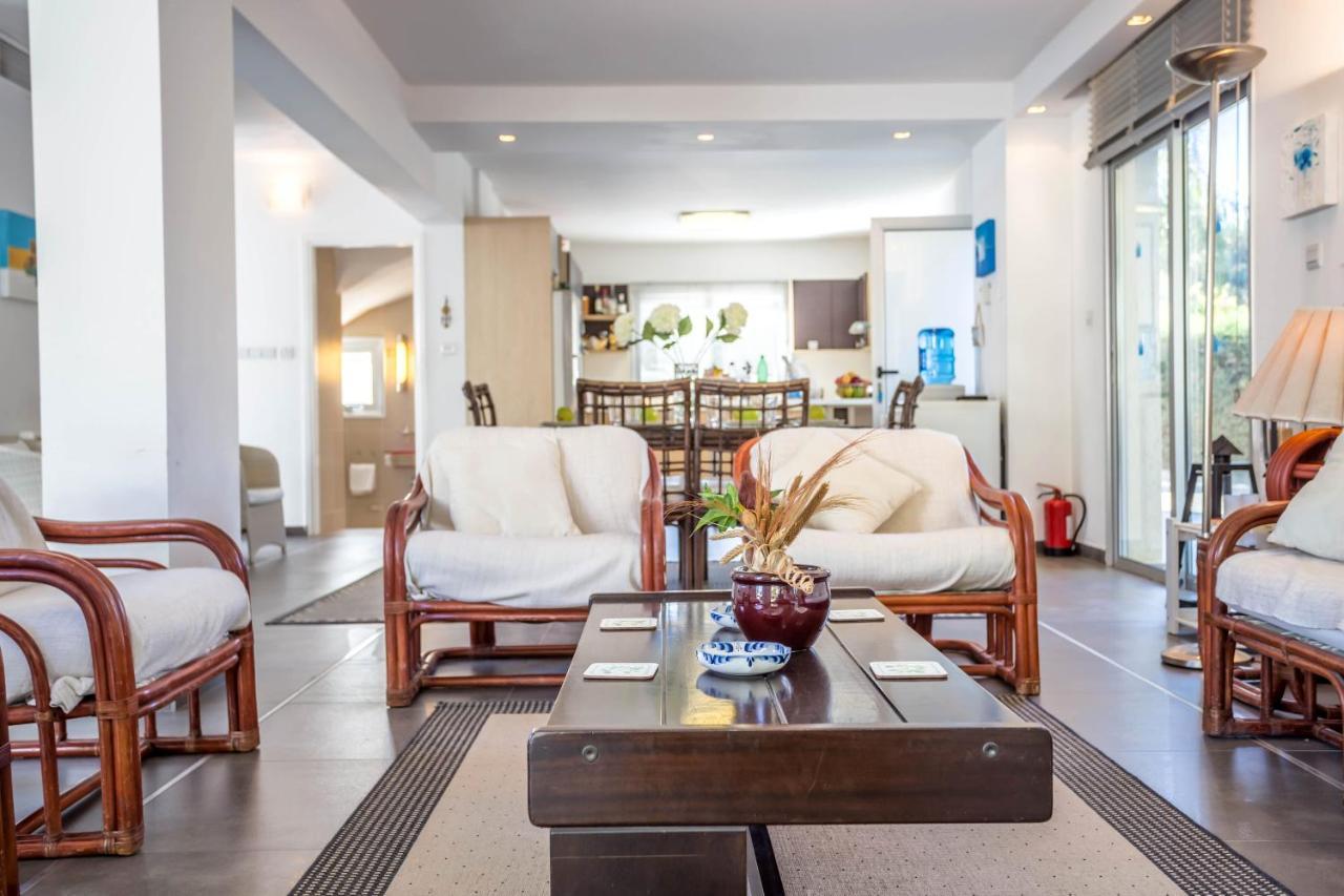 Villa Hibiscus Protaras Eksteriør bilde