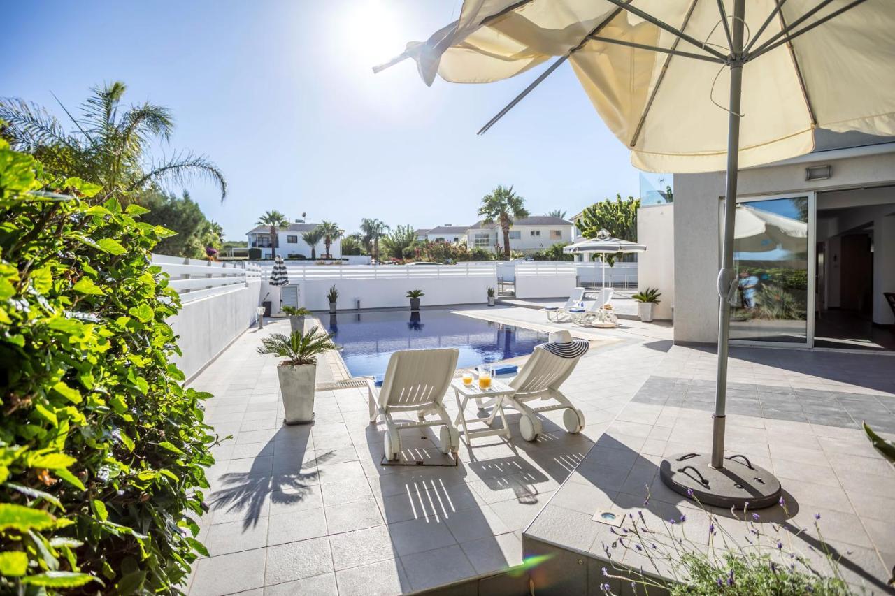 Villa Hibiscus Protaras Eksteriør bilde