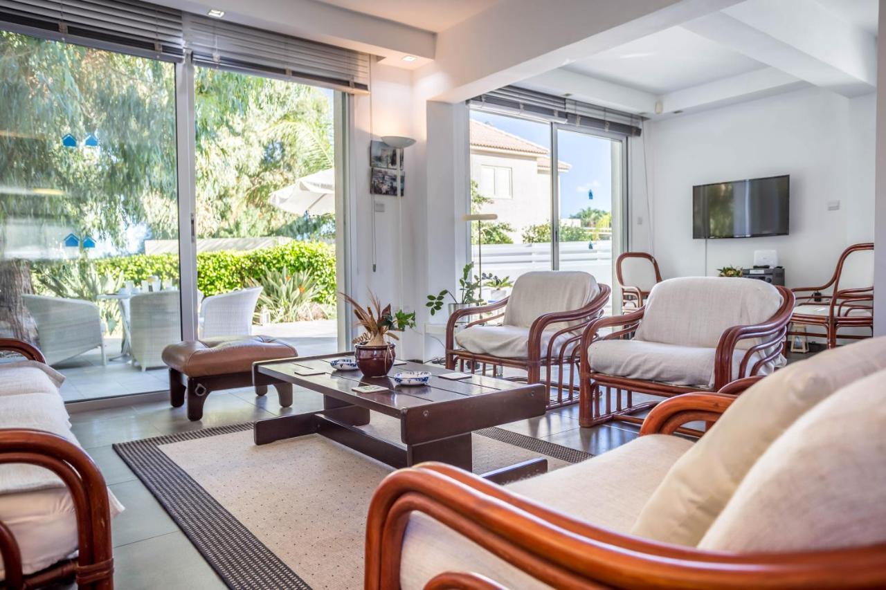 Villa Hibiscus Protaras Eksteriør bilde