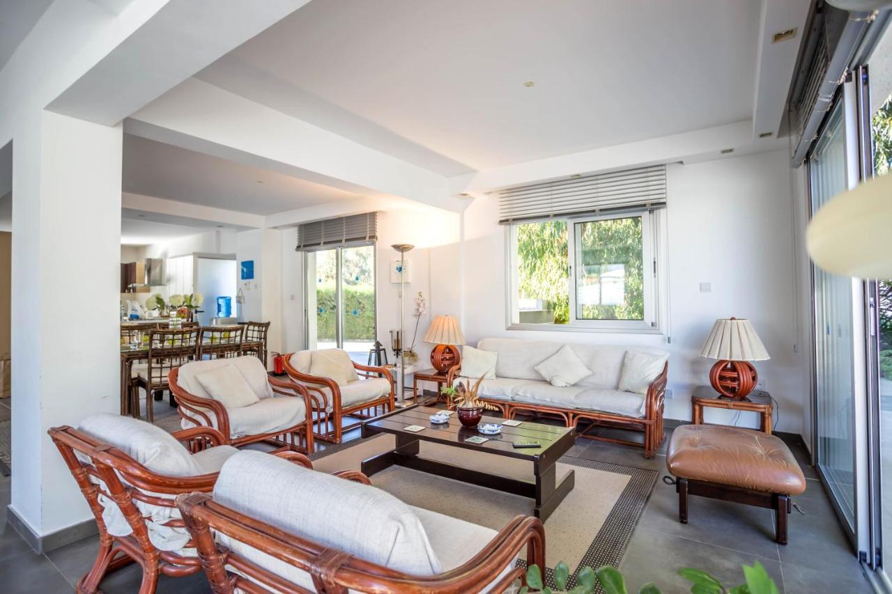 Villa Hibiscus Protaras Eksteriør bilde