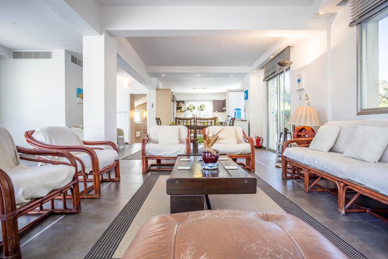 Villa Hibiscus Protaras Eksteriør bilde