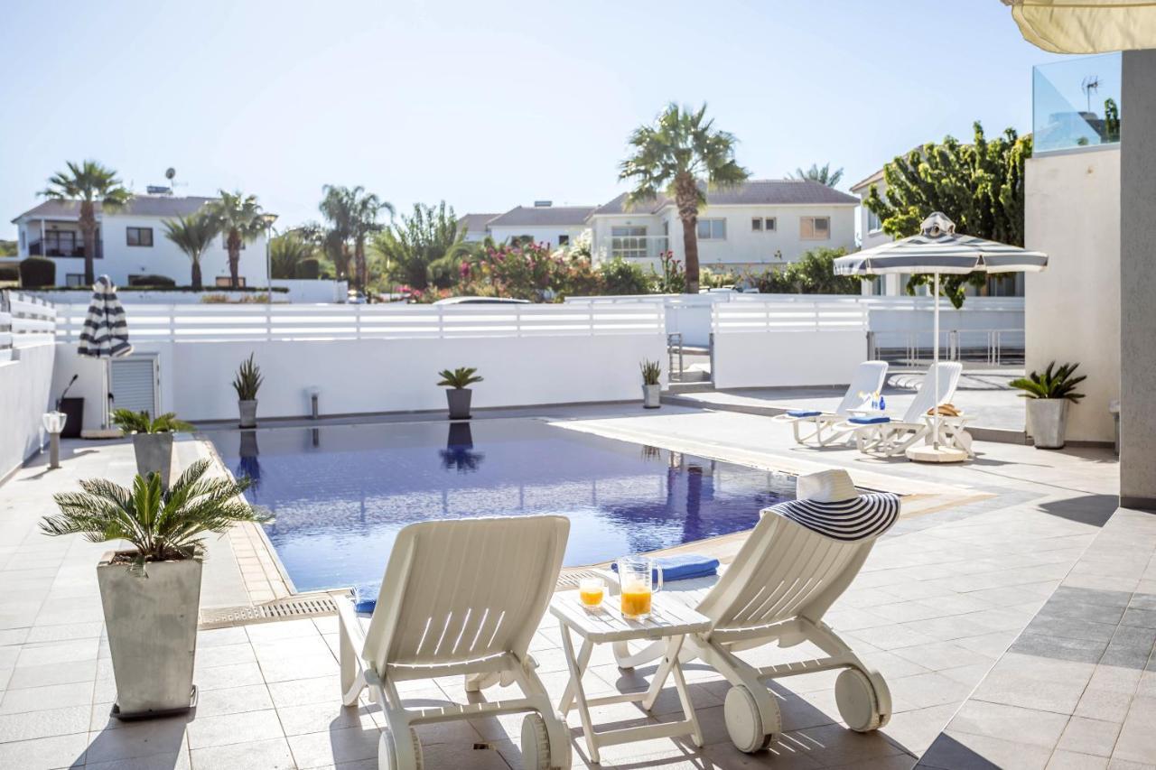 Villa Hibiscus Protaras Eksteriør bilde